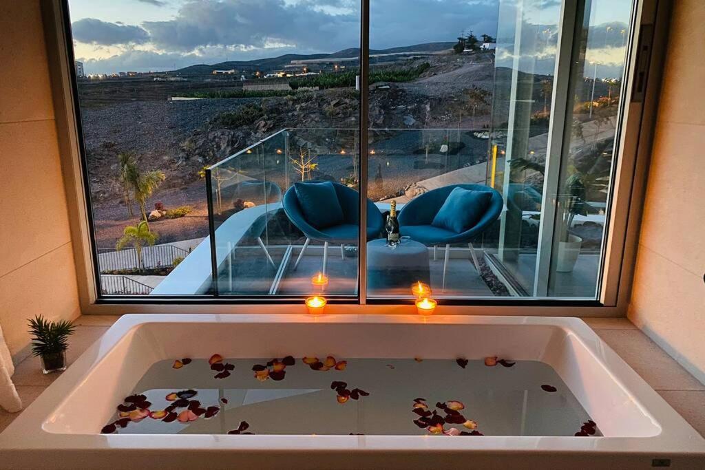 Luxury Villa - New Building With Panoramic Sea View Costa Adeje  Εξωτερικό φωτογραφία